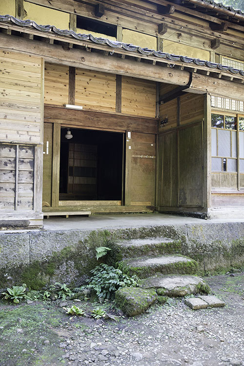 玄関入り口