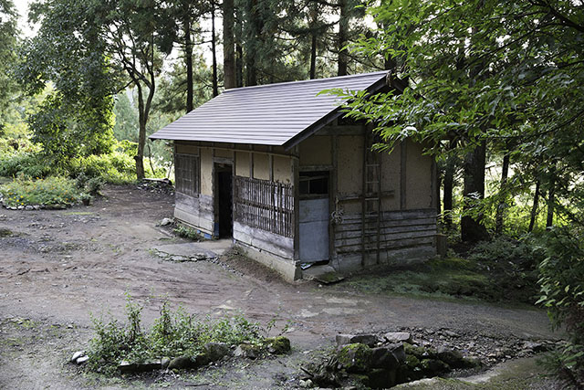 納屋