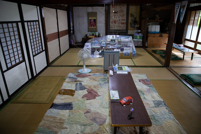 片づいたお絵かきコーナー