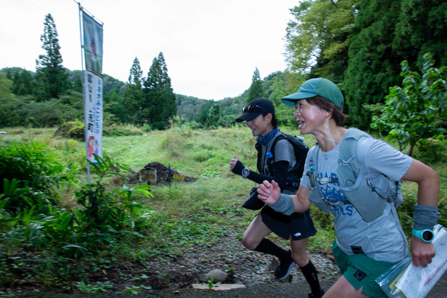 走るフォトロゲの選手