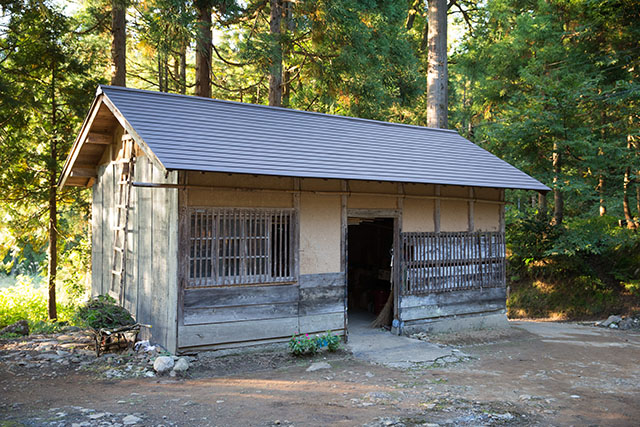 barn
