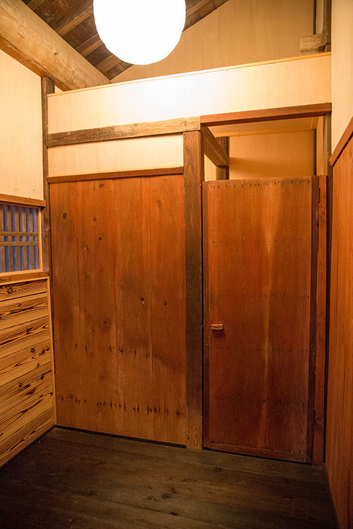 トイレまえ